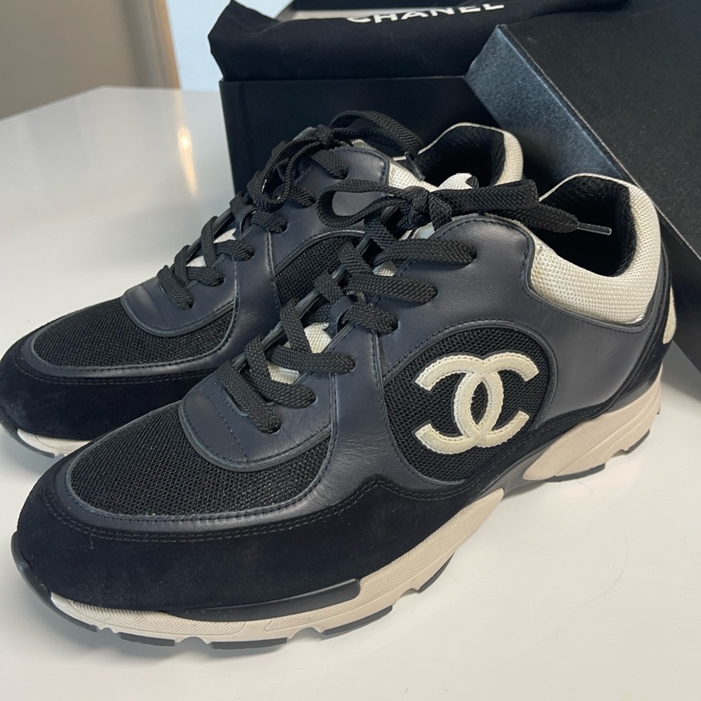 CHANEL Men's Navy and Cream Sneakers
